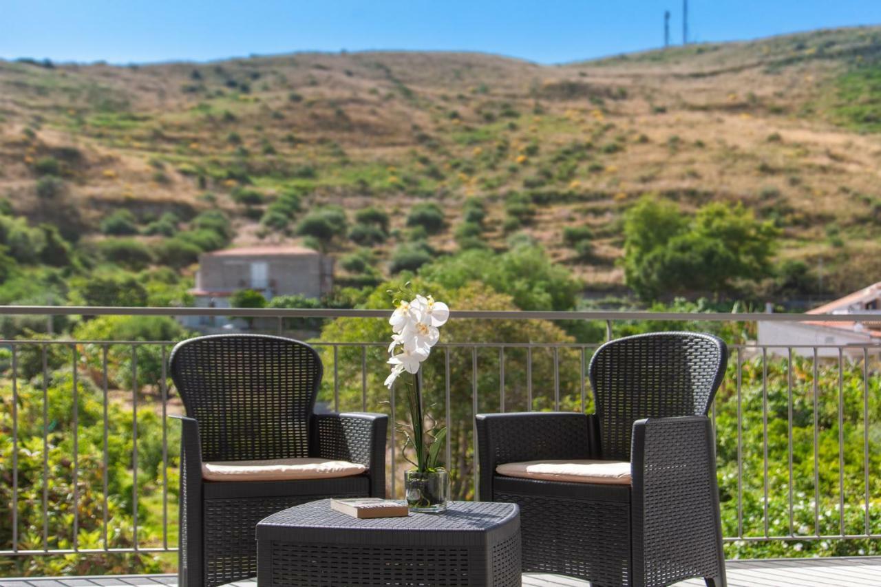 House 103 Rent Apartment Capo dʼOrlando Dış mekan fotoğraf