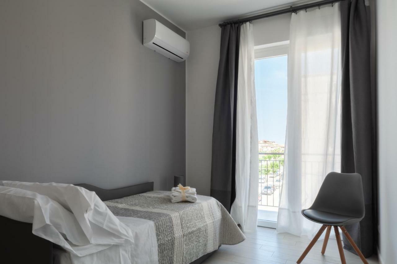 House 103 Rent Apartment Capo dʼOrlando Dış mekan fotoğraf